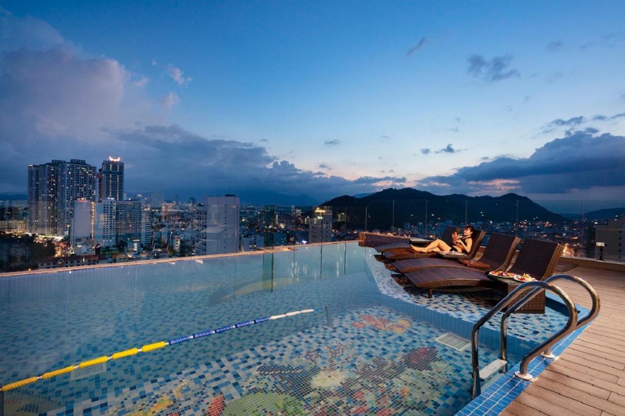 Senia Hotel Nha Trang Exterior foto